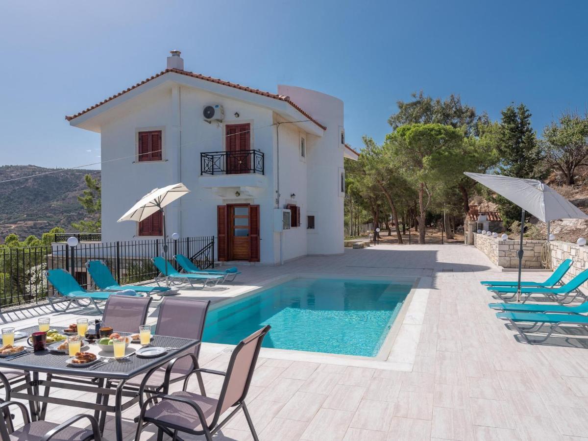 Villa Aura Pine Agia Pelagia  Buitenkant foto