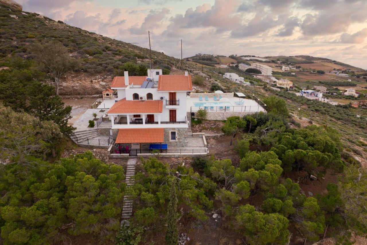 Villa Aura Pine Agia Pelagia  Buitenkant foto