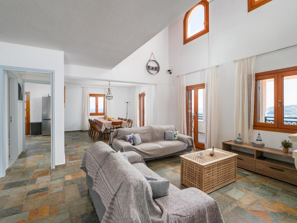 Villa Aura Pine Agia Pelagia  Buitenkant foto